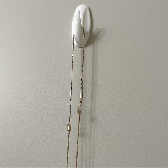 Gowin Chevron Stone Necklace - Picture 4 of 5